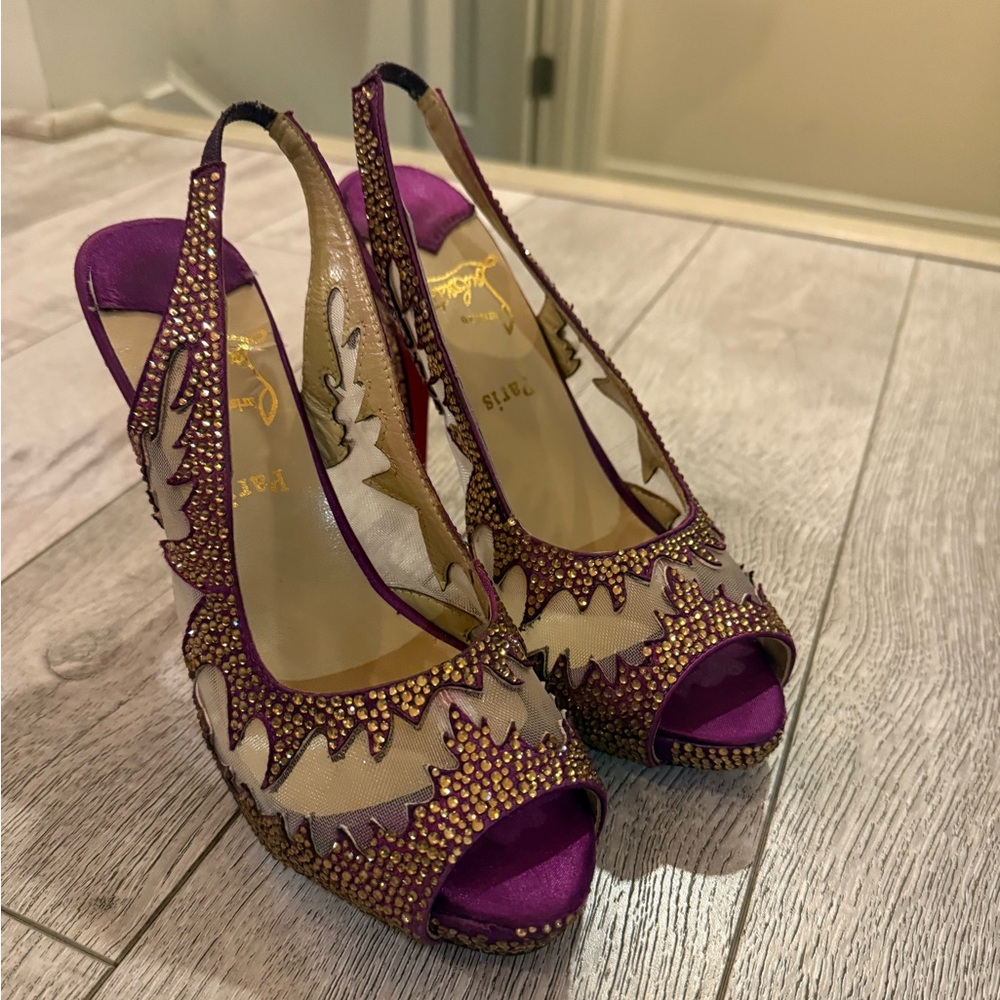 Christian Louboutin open toe sling back. Size 39. Eggplant. Good condition.